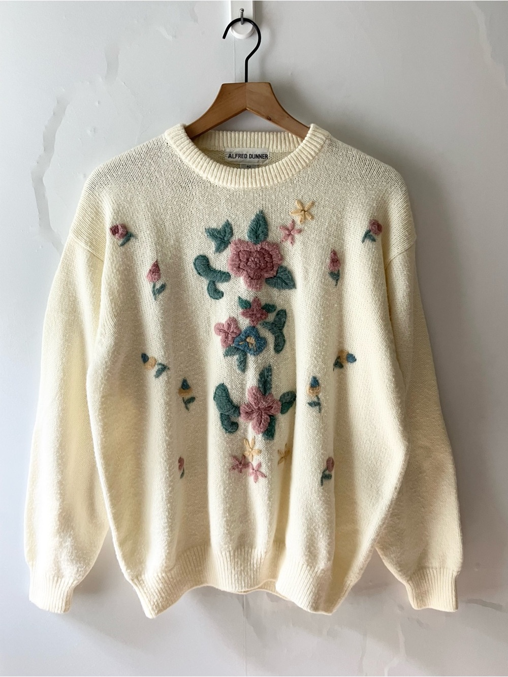 ALFRED DUNNER Vintage Floral Crewneck Sweater